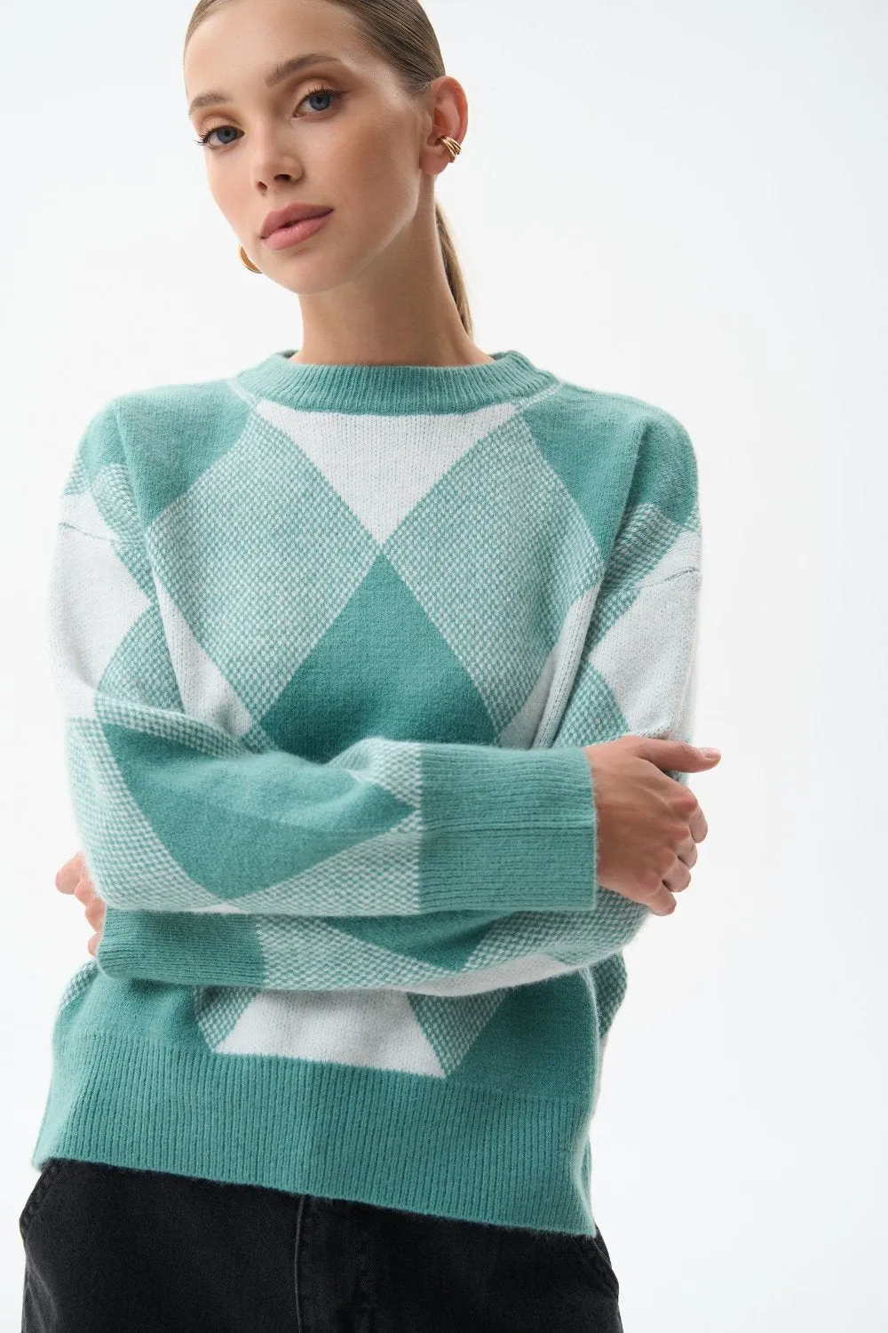 Green Diamond Pattern Knit Sweater