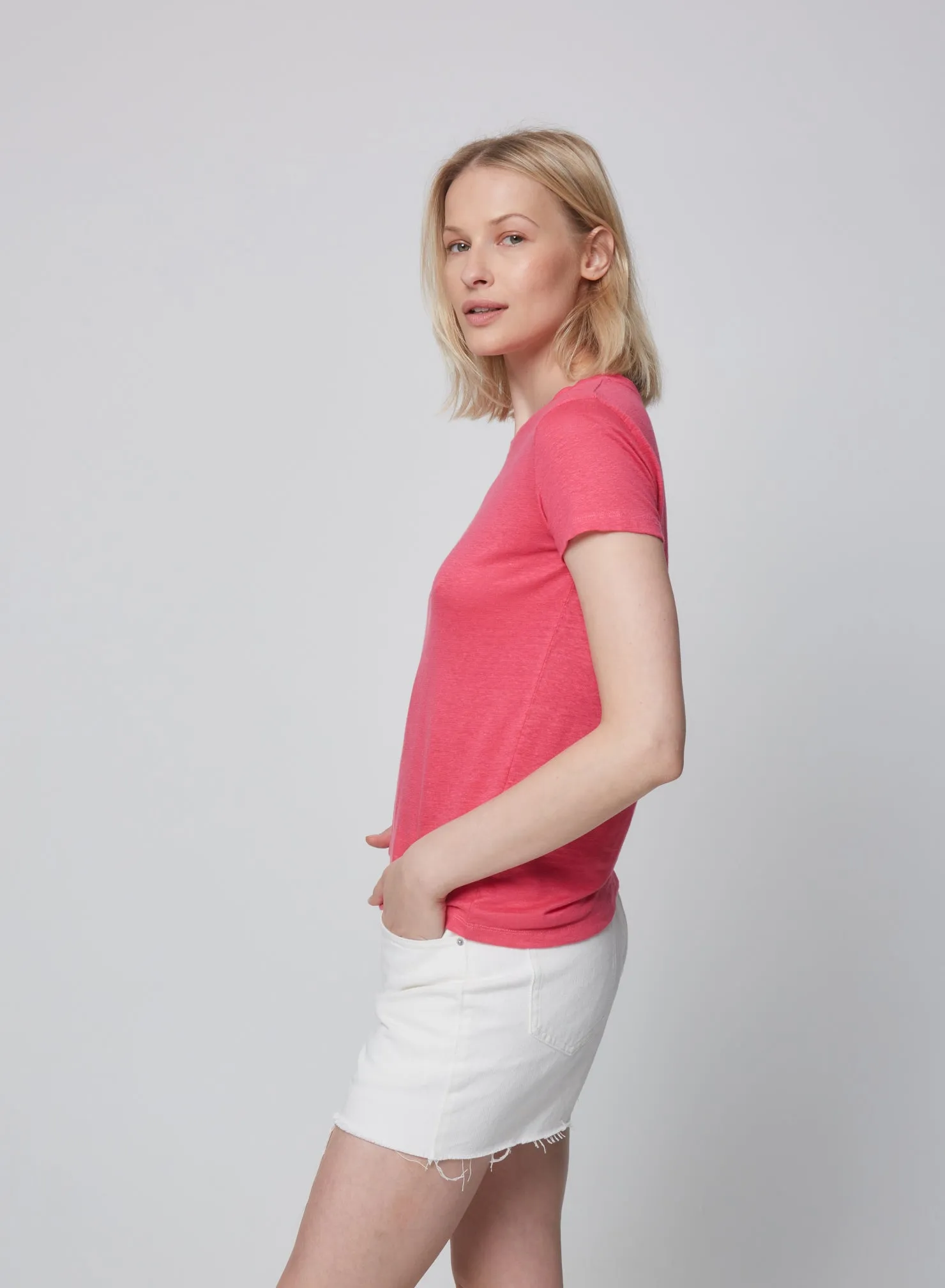 Majestic Linen Short Sleeve Crew Tee in Flamingo