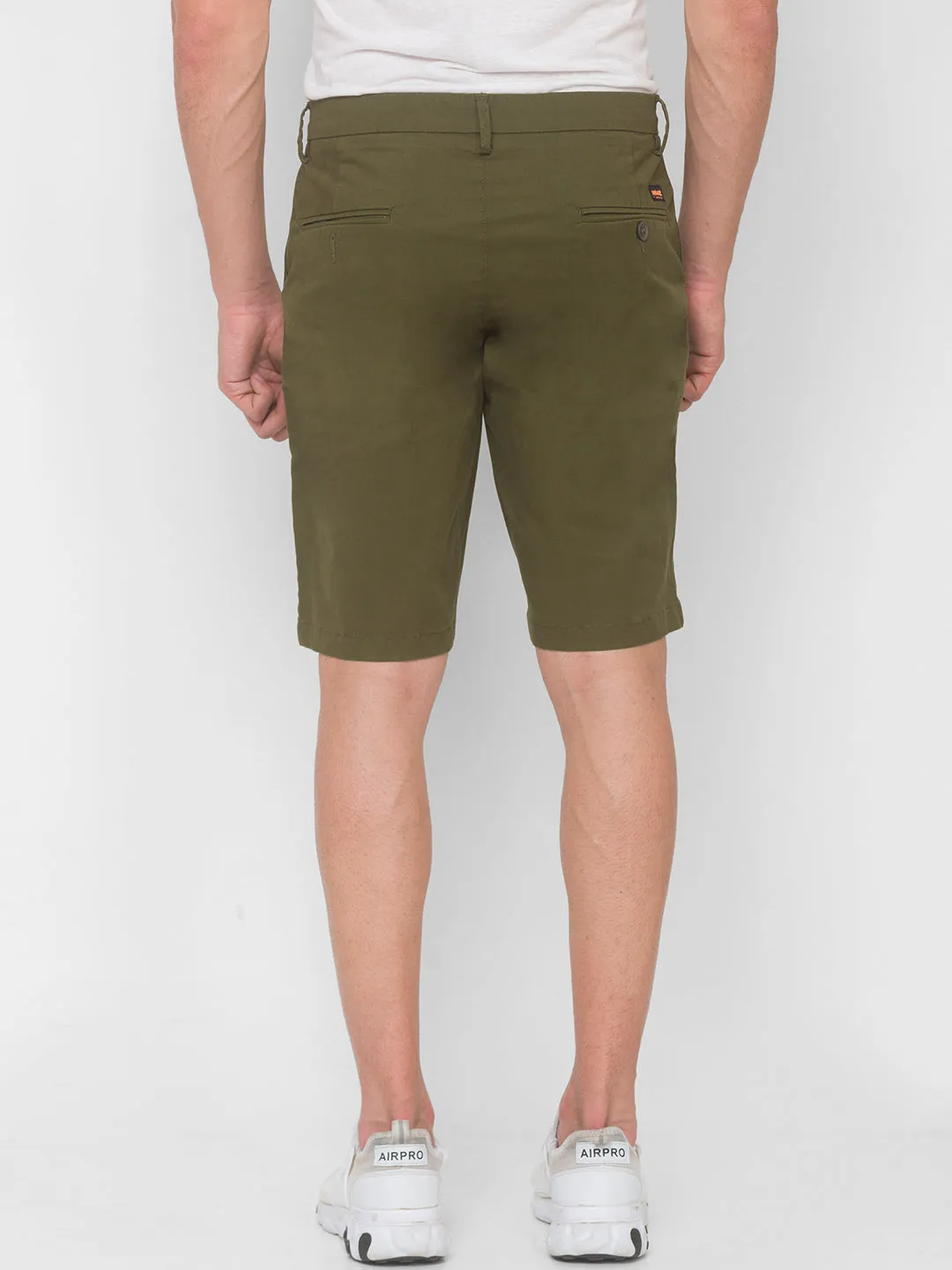 Spykar Men Olive Green Solid Relaxed Mid-Rise Shorts (Relaxed)