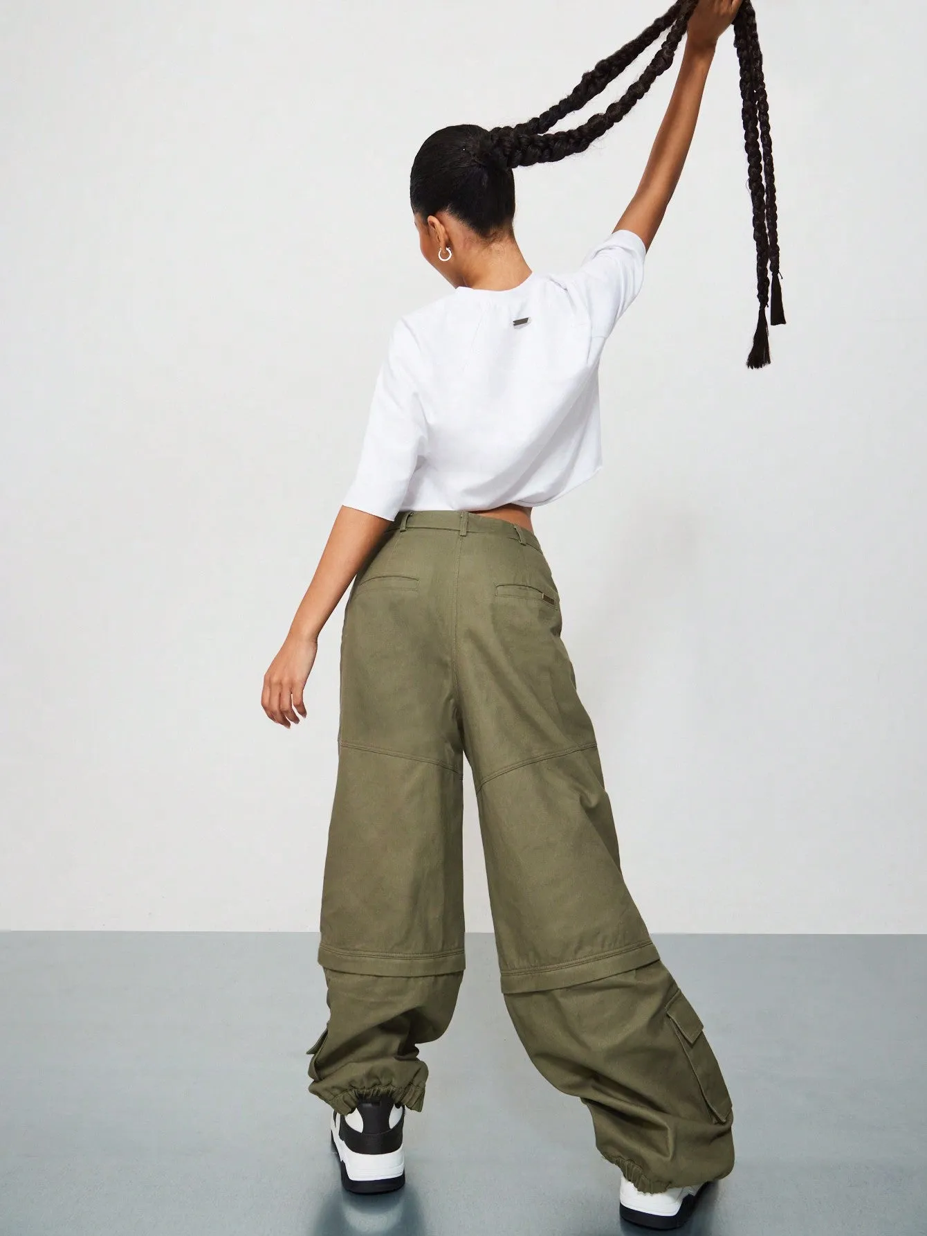 SUMWON WOMEN Loose Baggy Fit Cuff Hem Cargo Pants