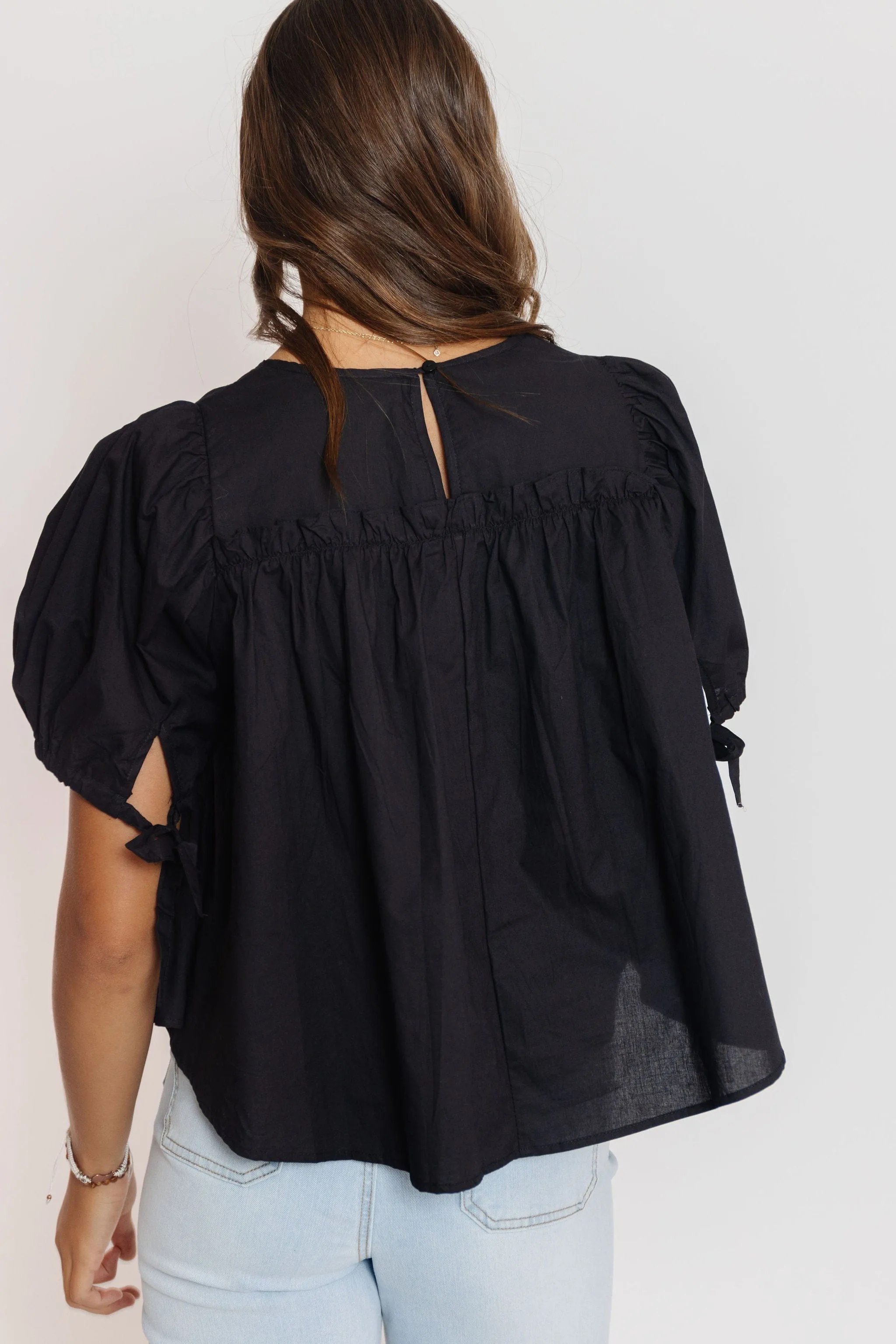 Thena Blouse in Black