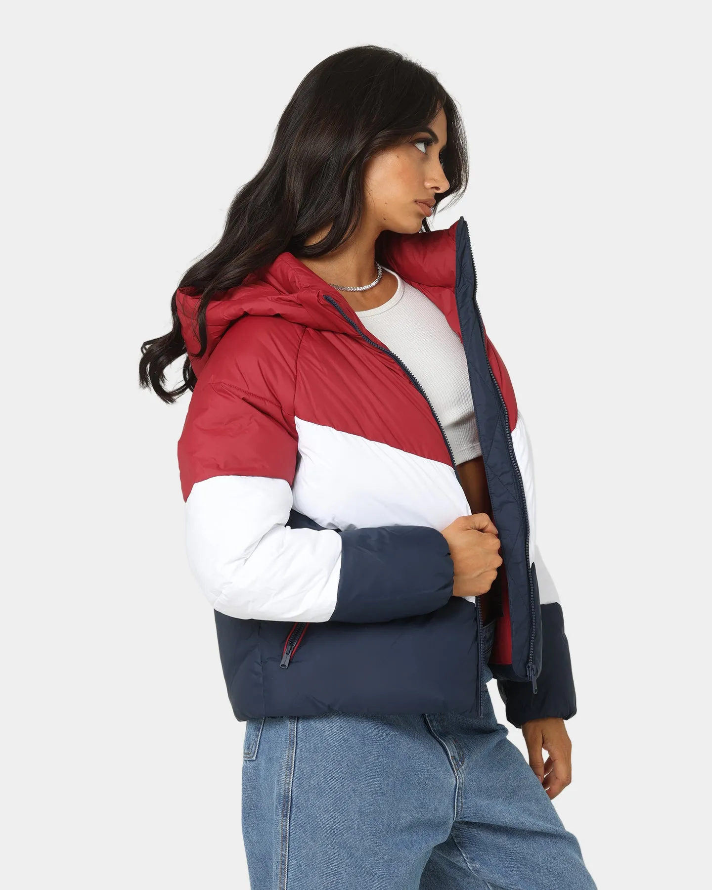 Tommy Jeans Women's Puffer Jacket Cranberry