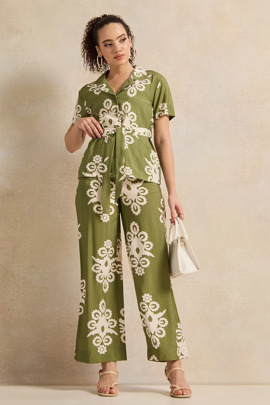 Women Green Printed Trousers